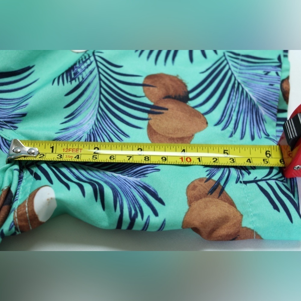 Trunks Surf & Swim Co. Men's Coconut-Print 6" Volley Swimming Trunks - Picture 4 of 9